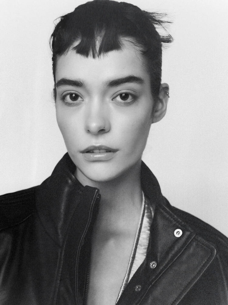 Anna Unger Visage Model Management