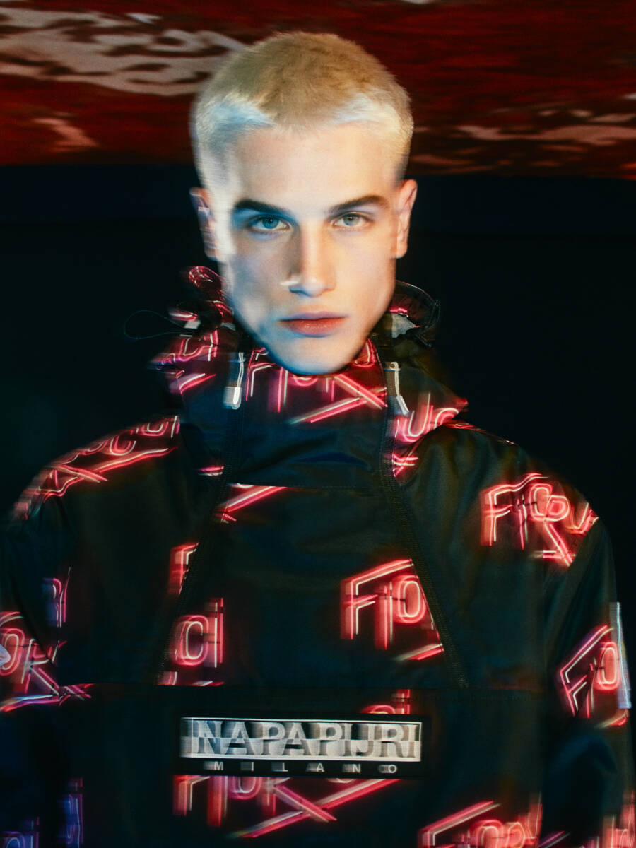 BALINT IKLADI VISAGE MODEL MANAGEMENT