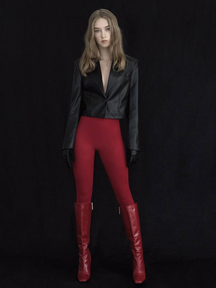 Anna Csikos Visage Model Management