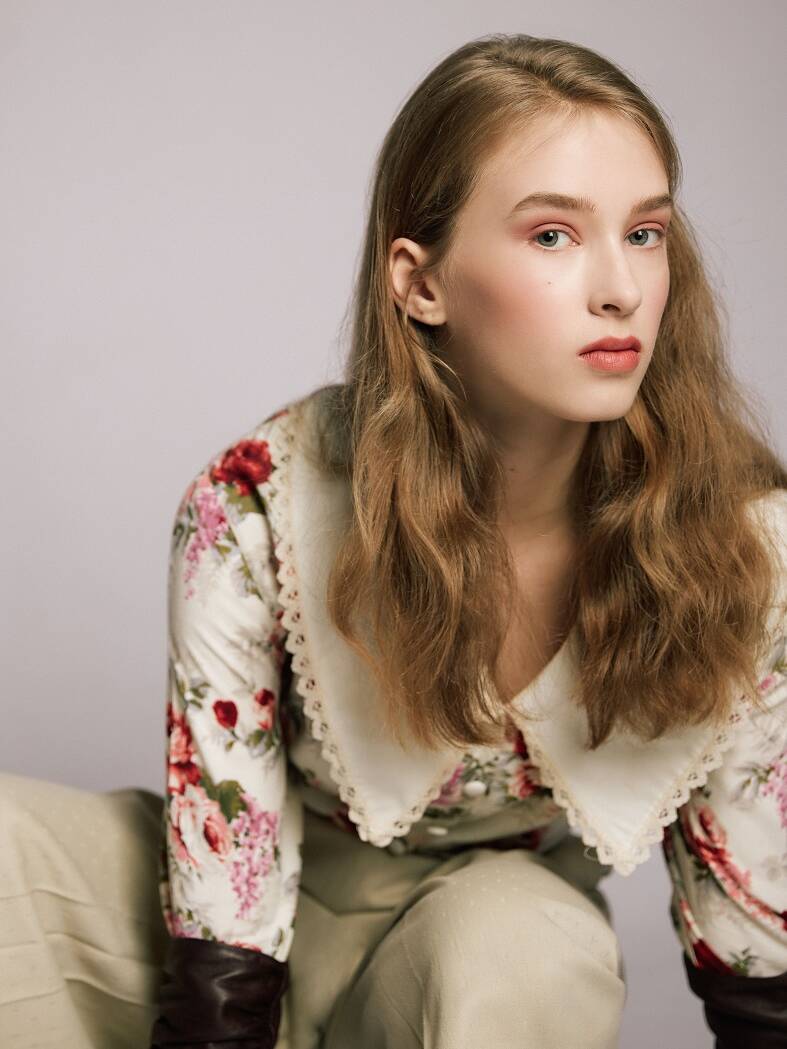 Anna Csikos Visage Model Management