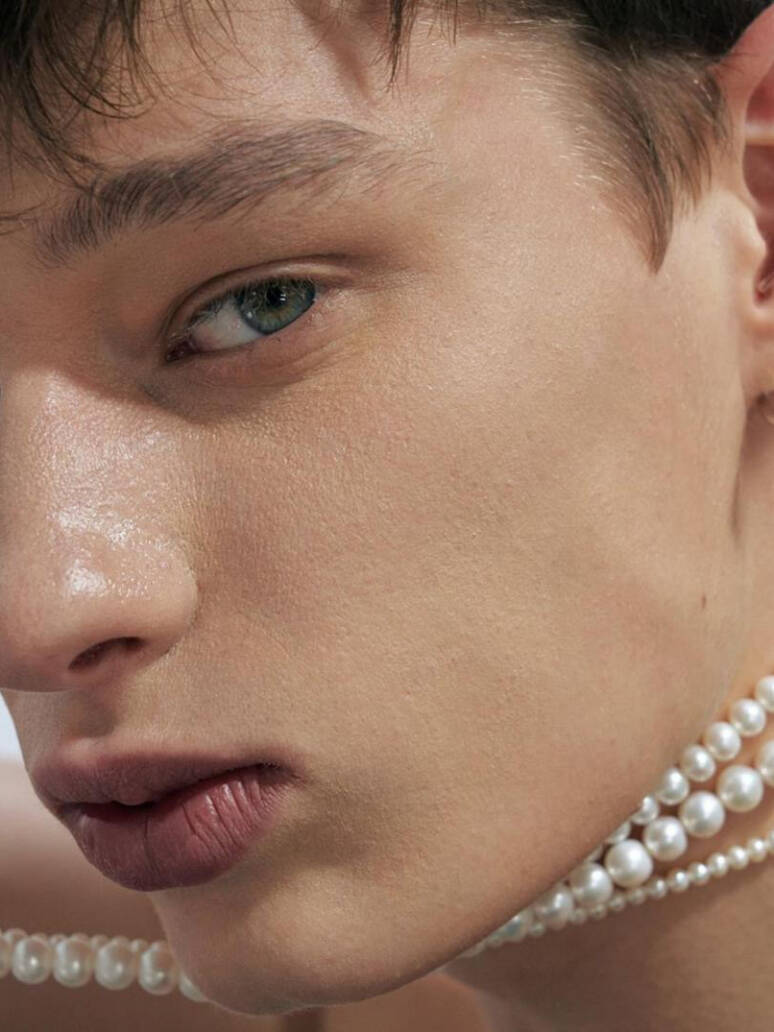 Leon Hubik Visage Model Management