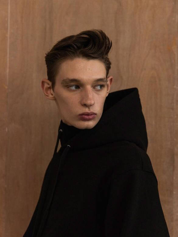 Leon Hubik Visage Model Management