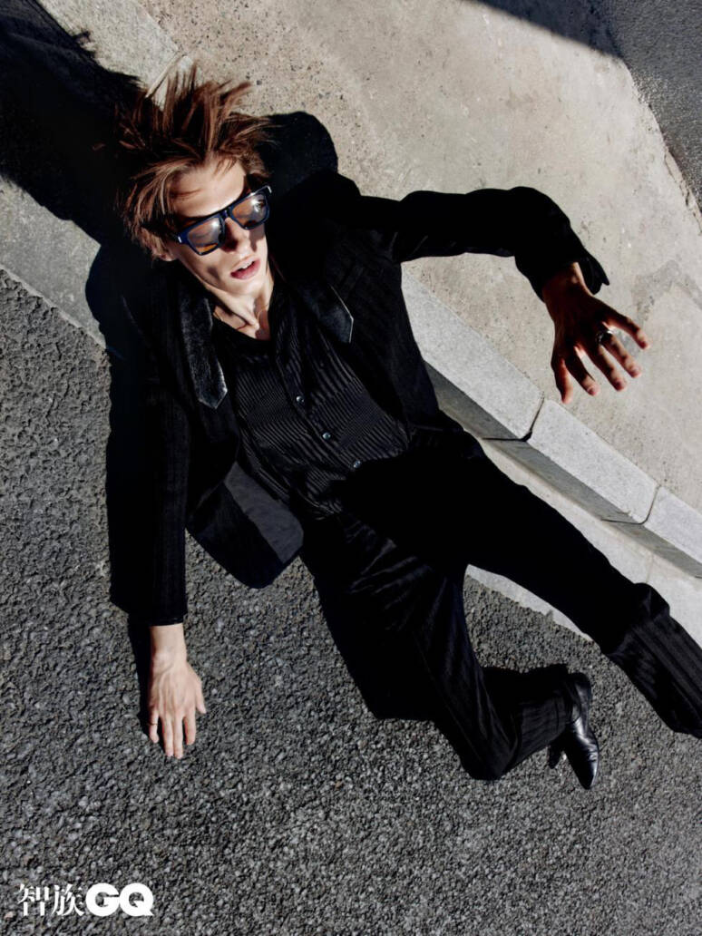 Leon Hubik Visage Model Management