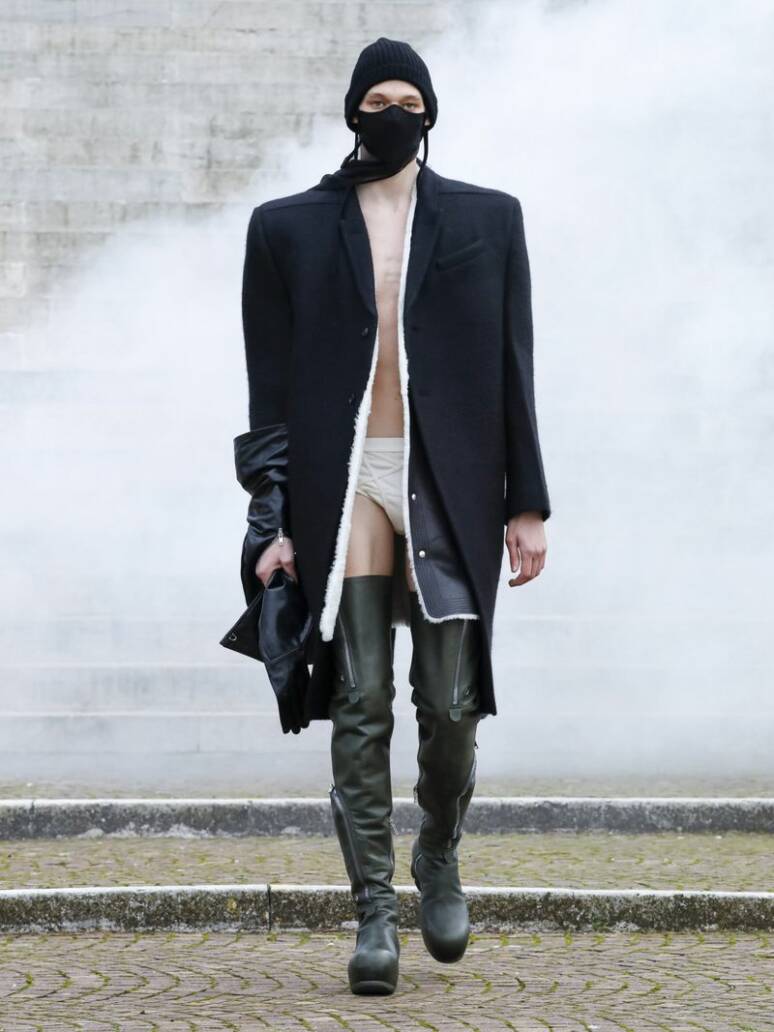 Leon Hubik Visage Model Management