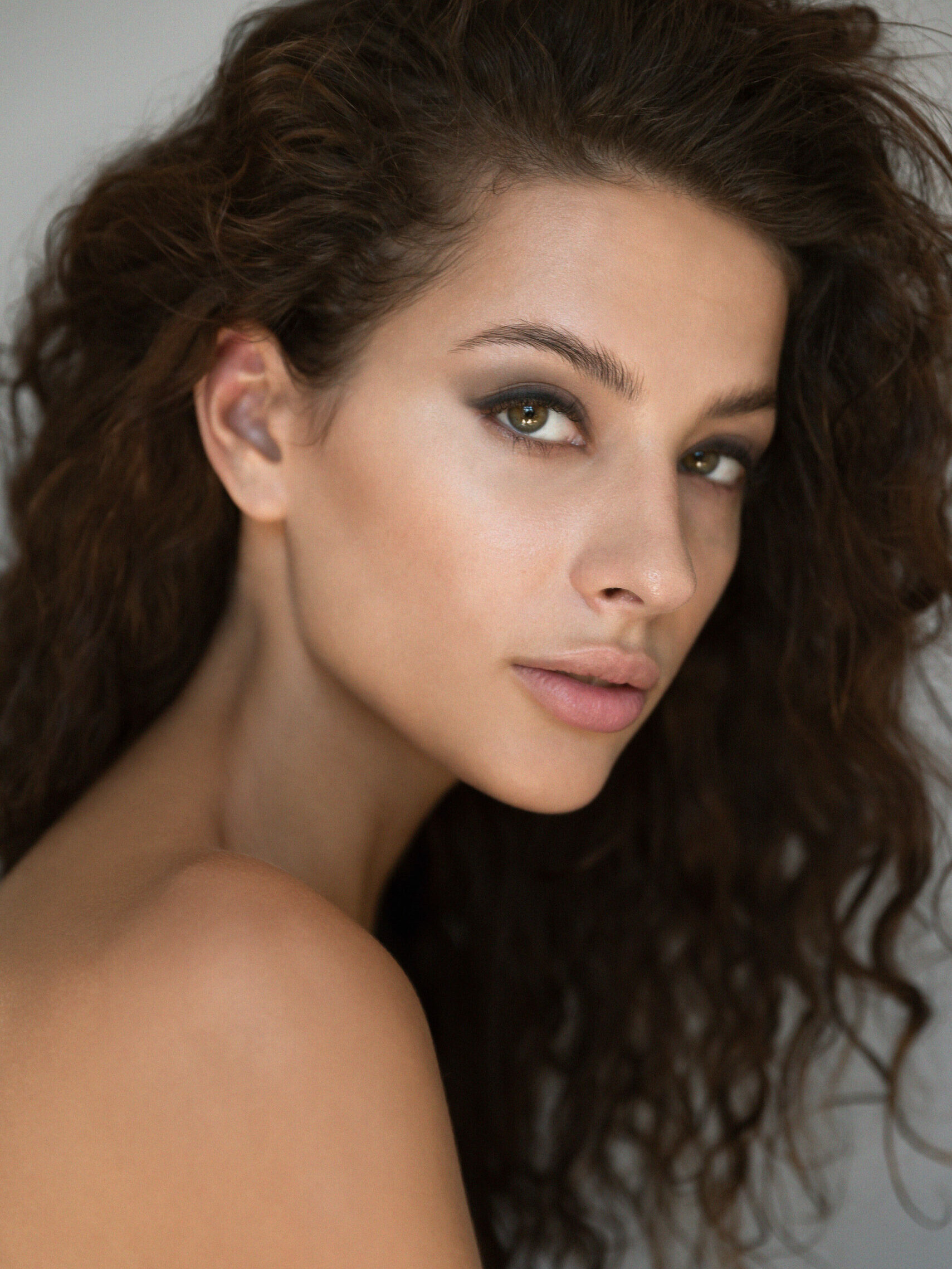 Aliz Ohnmacht Visage Model Management