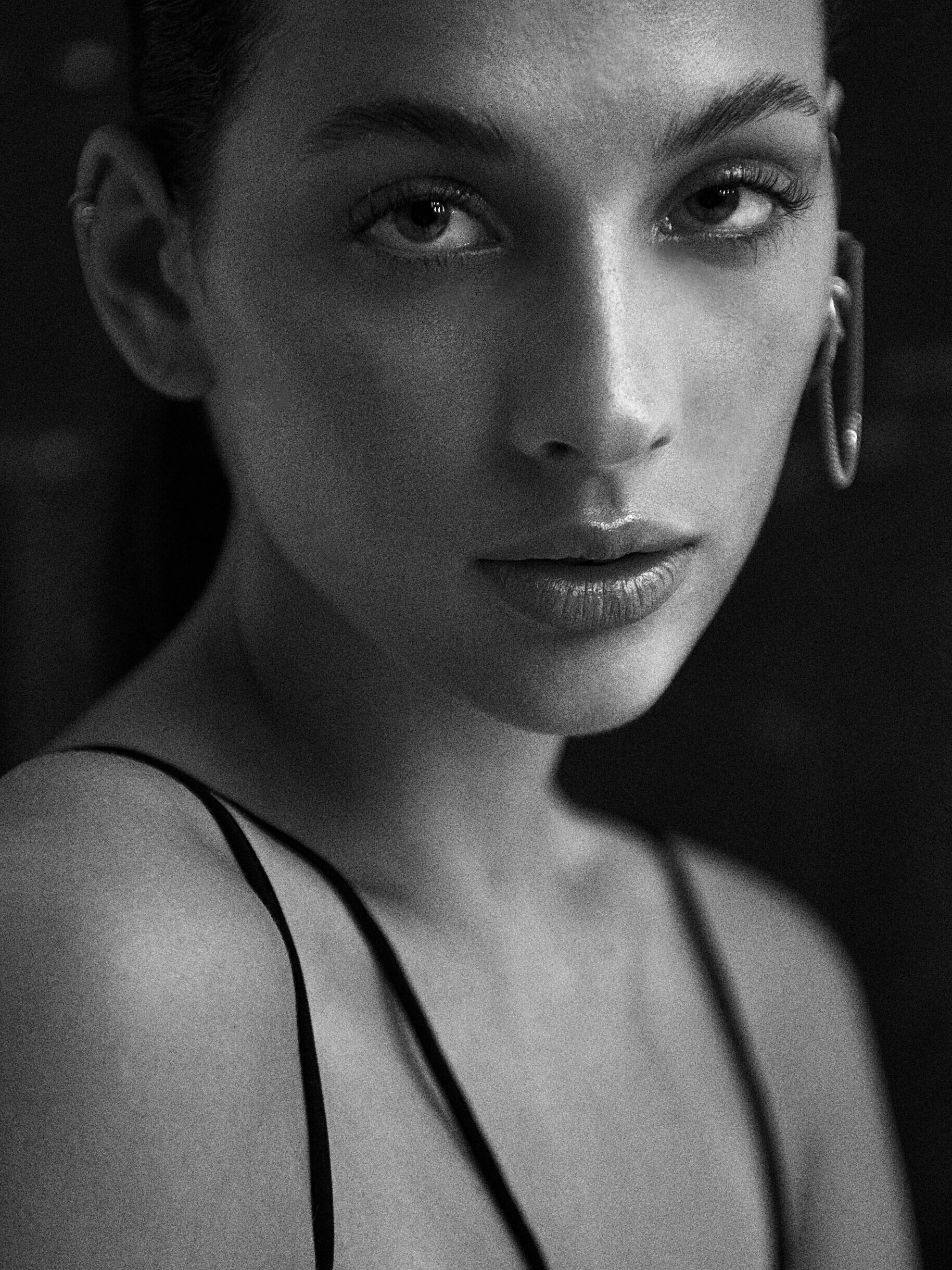 Aliz Ohnmacht Visage Model Management