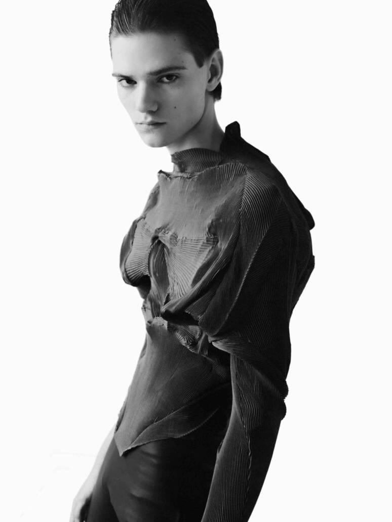 Belizár Bányai Visage Model Management