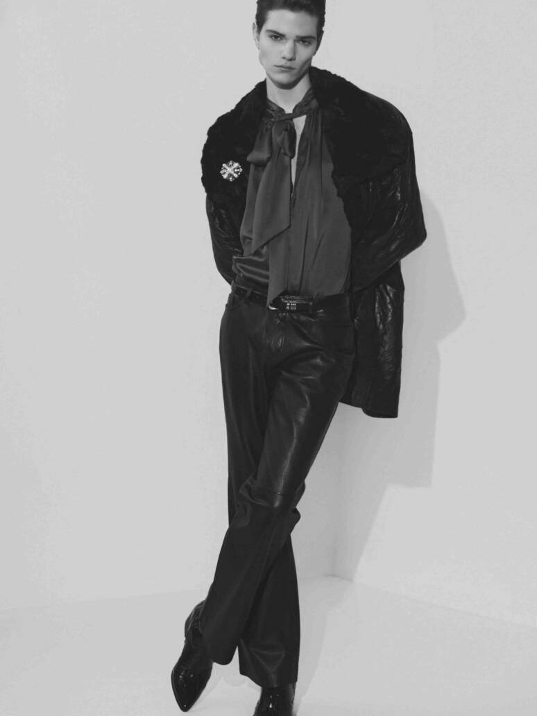 Belizár Bányai Visage Model Management