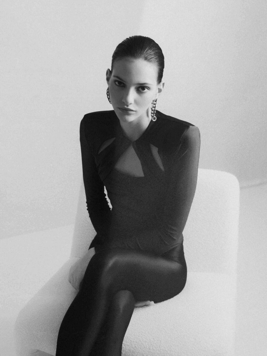 Mira Malomsoky Visage Model Management