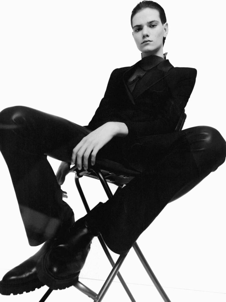 Belizár Bányai Visage Model Management