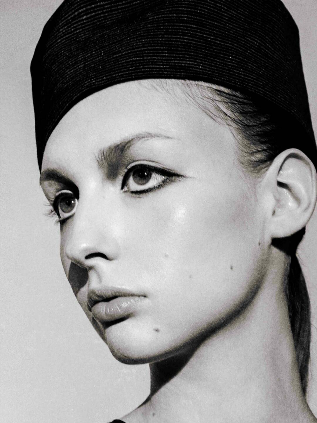 SONYA Kelemen Visage Model Management