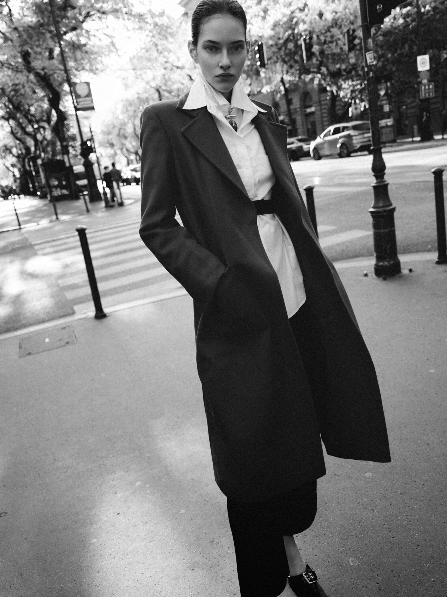Mira Malomsoky Visage Model Management