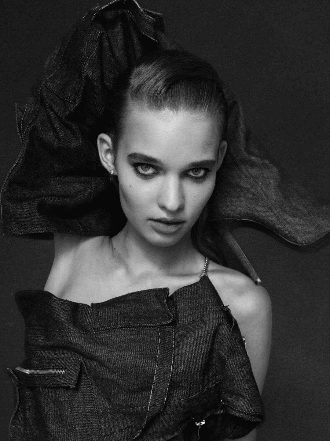 Zoé Sipos Visage Model Management