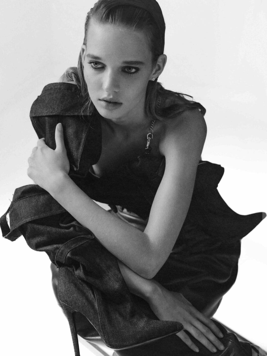 Zoé Sipos Visage Model Management