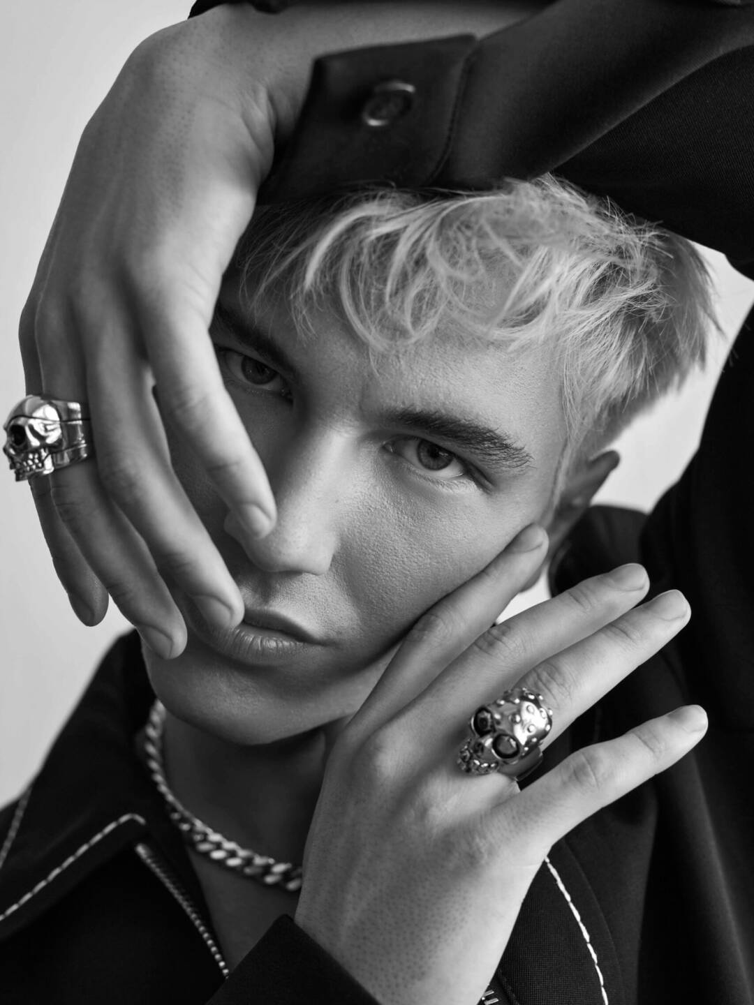 SVEN Bartis Visage Model Management