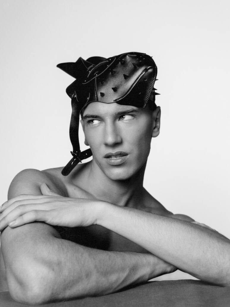 SVEN Bartis Visage Model Management