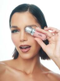 JACKY Fideles Visage Model Management